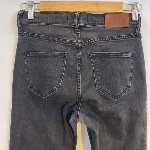 Madewell High Riser Skinny 10 inch High Rise ankle crop jeans in black size 27 - Picture 6 of 16